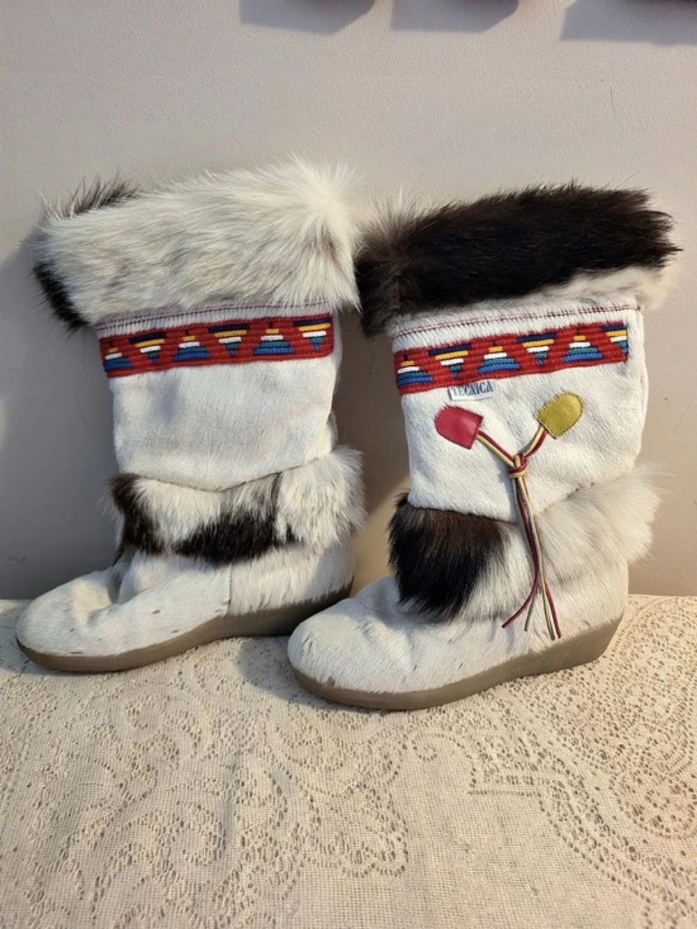 LIKE NEW Tecnica Vintage Skandia Fur Apres-Ski Boots White & Brown EU 38 US 7